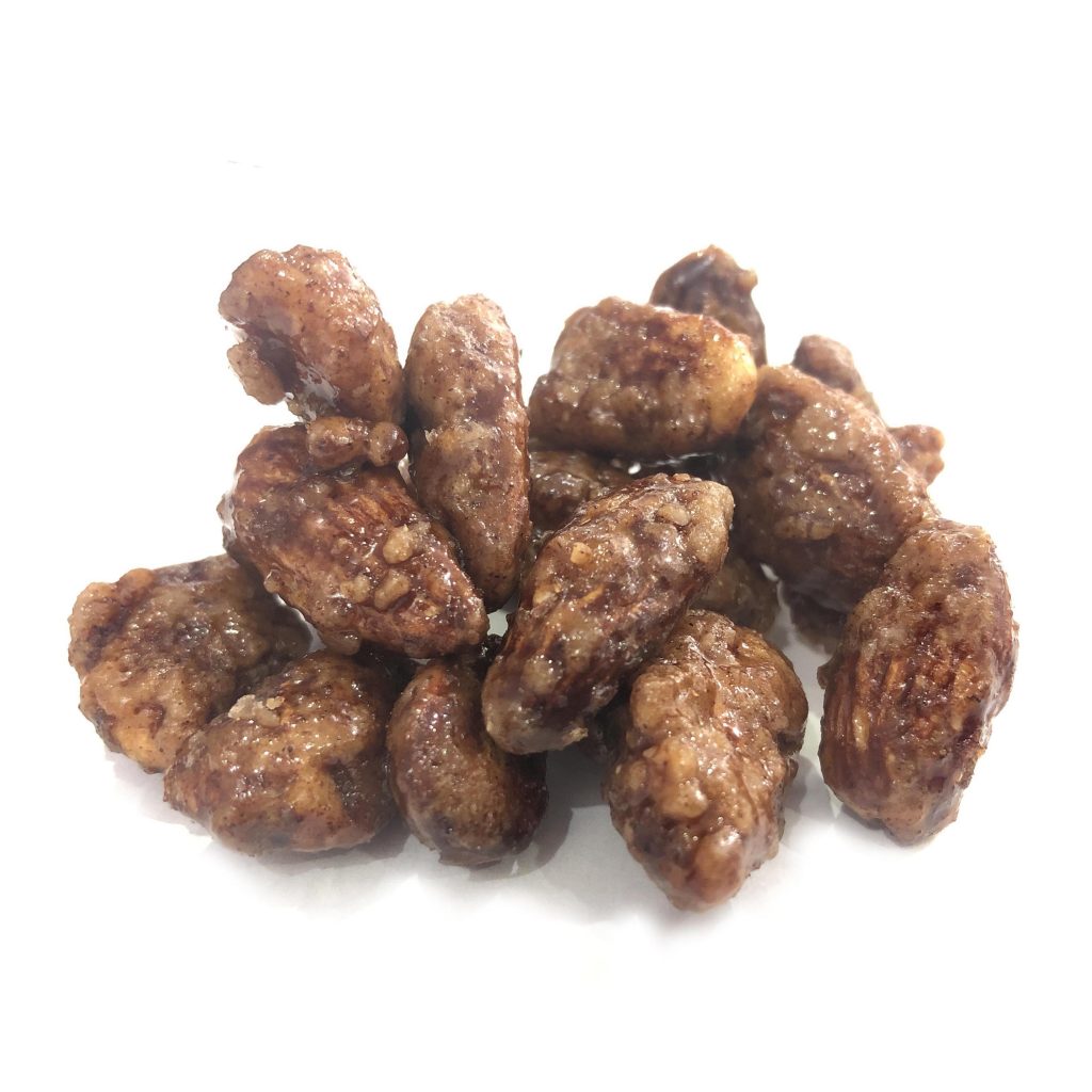 Caramelised almonds with cinnamon