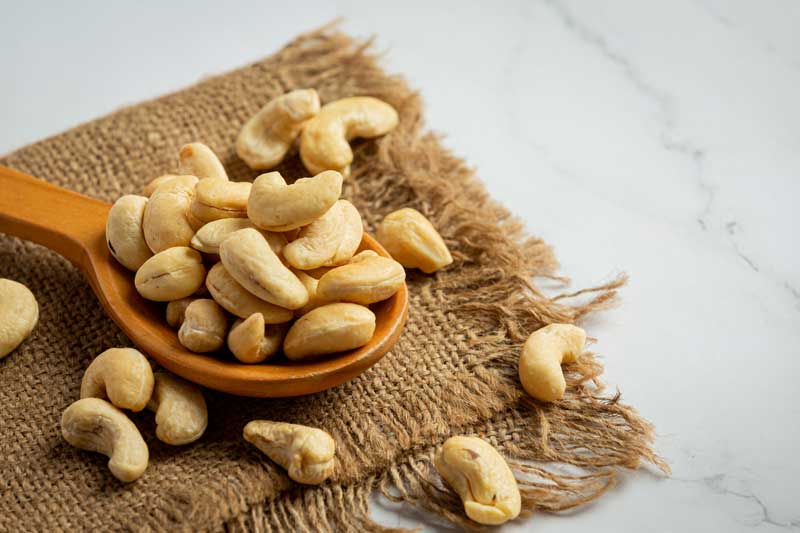 raw-cashews-nut